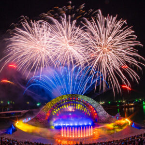 Combo Night Paradise: Vé Show Kiss of the Sea + Vé Show Symphony of the Sea + Buffet Tối