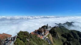 Combo vé tàu Mường Hoa khứ hồi+ Cáp treo Fansipan khứ hồi + Chiều lên tàu leo đỉnh Đỗ Quyên