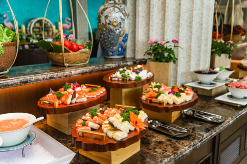 Combo vé cáp treo Bà Nà Hills + Buffet trưa